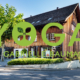 Yogaschule Kilchberg: Aussenansicht mit Logo